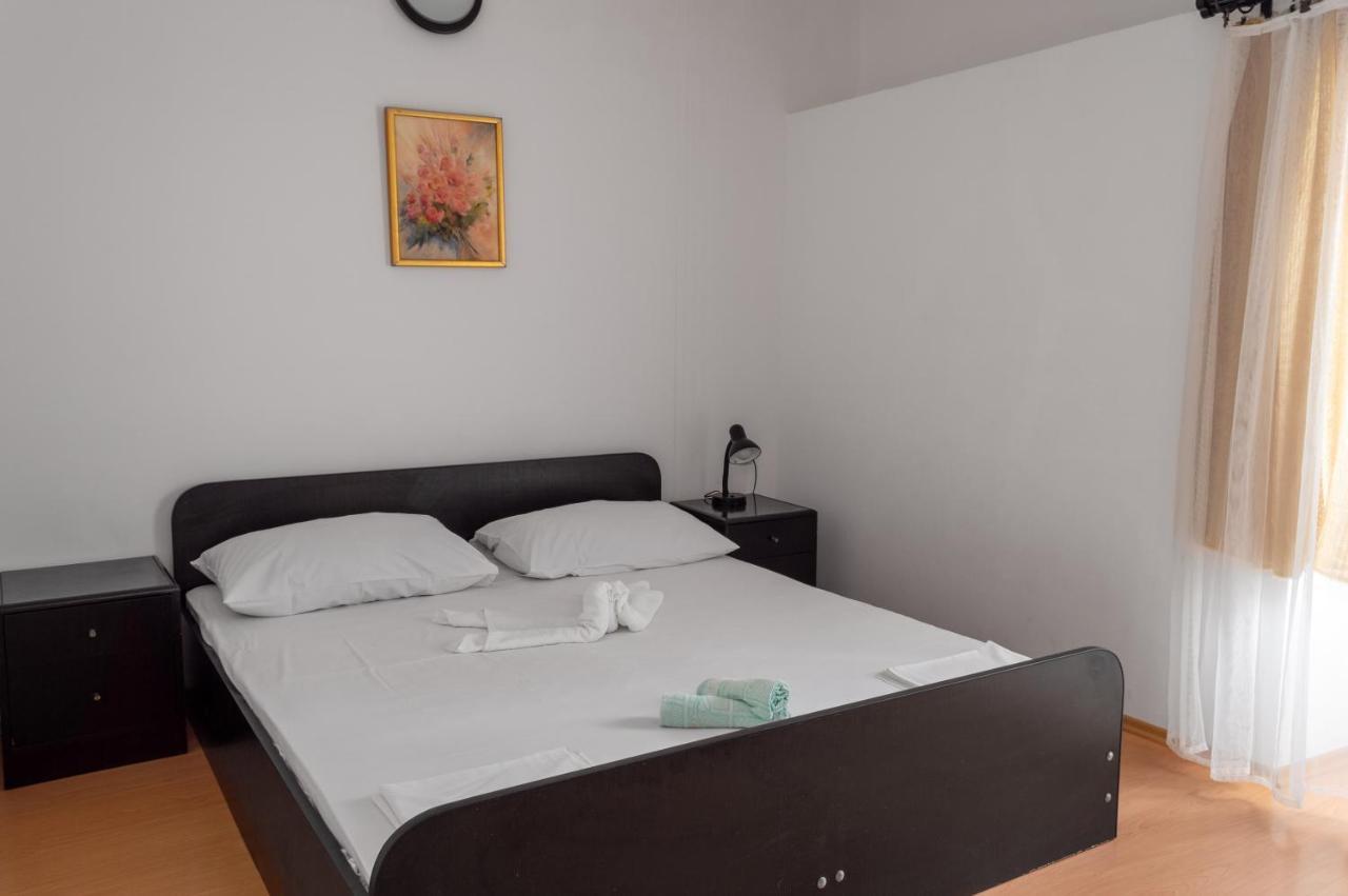 Apartments Ivica - Beachfront Drvenik (Split-Dalmatia) Quarto foto