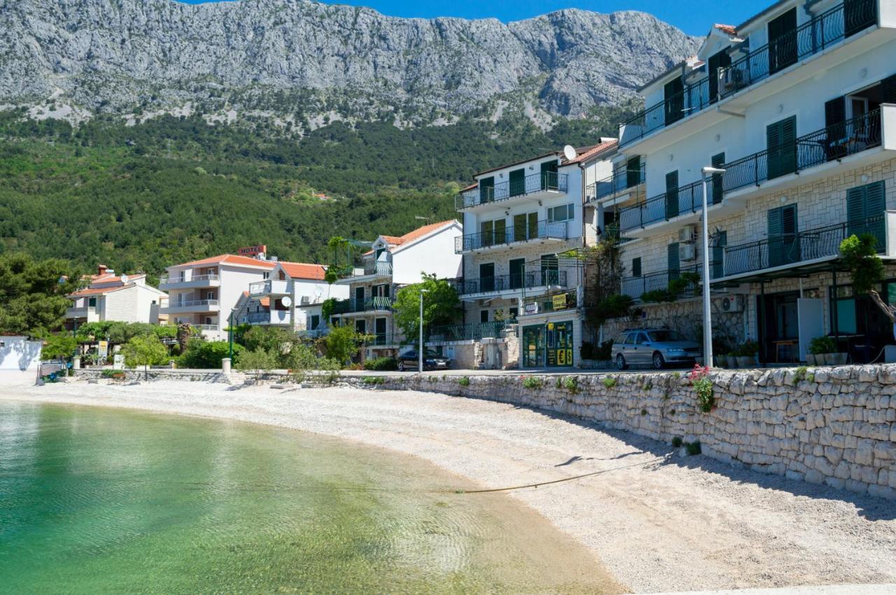 Apartments Ivica - Beachfront Drvenik (Split-Dalmatia) Exterior foto